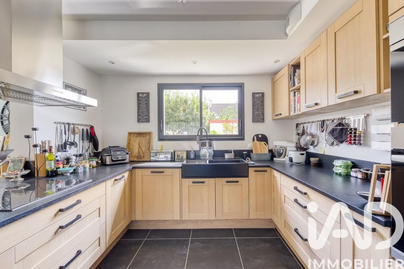 Maison - 166 m² - 6 pièces