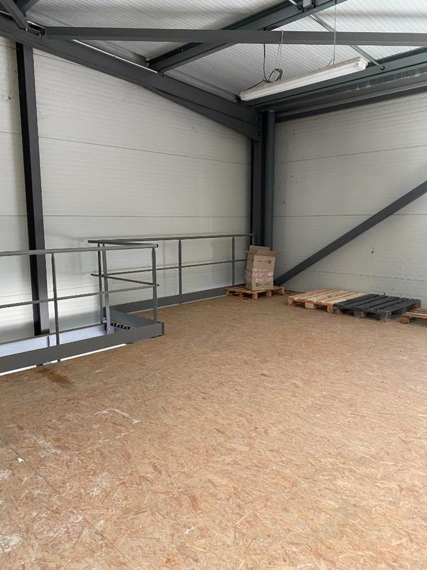 Local commercial - 580 m² - 14 pièces