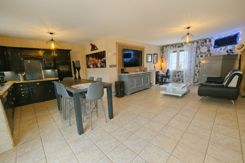 Maison - 150 m² - 5 pièces