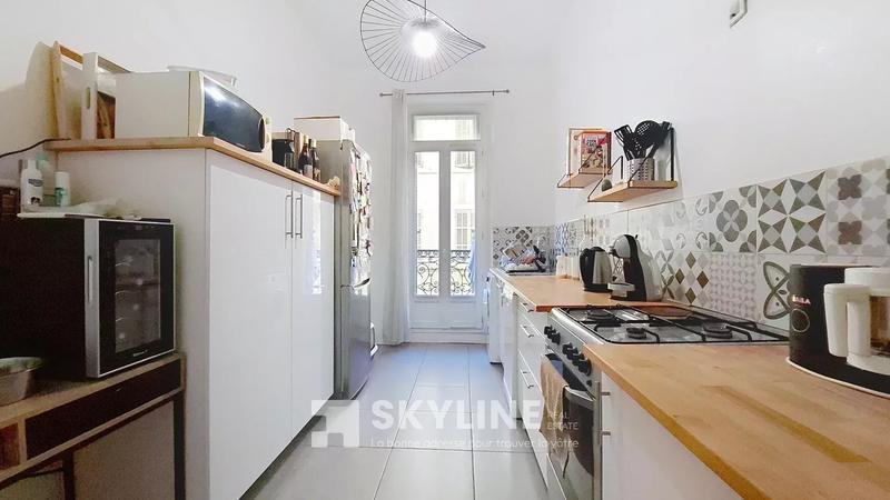 Appartement - 79 m² - 3 pièces
