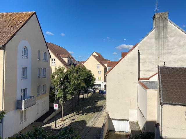 Appartement - 81 m² - 3 pièces