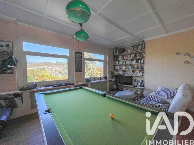 Maison - 270 m² - 7 pièces