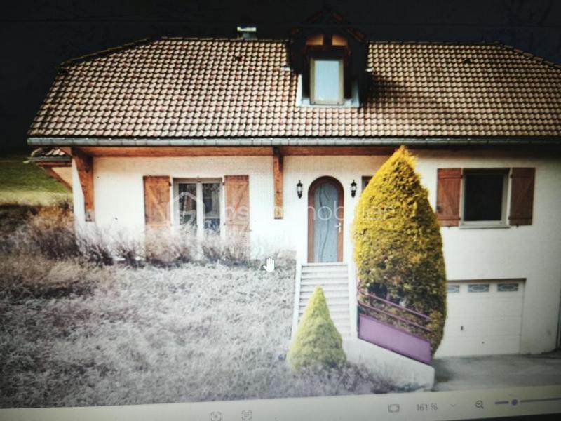 Maison traditionnelle - 117 m² - 5 pièces