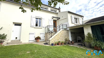 Maison - 80 m² - 5 pièces