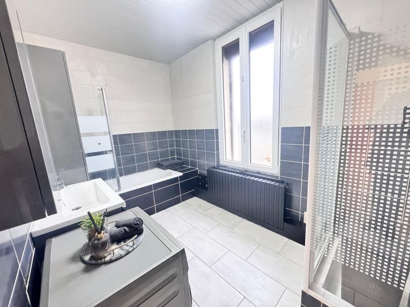 Maison - 79 m² - 4 pièces