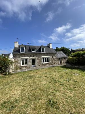 Maison - 88 m² - 4 pièces