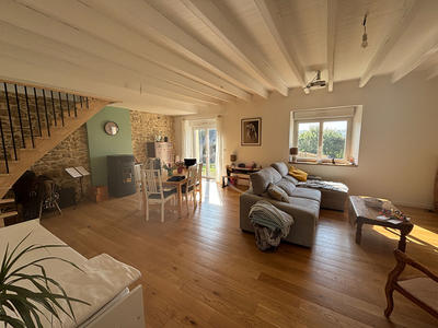 Maison - 158 m² - 5 pièces