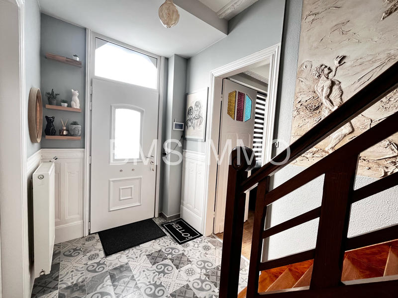 Maison - 160 m² - 4 pièces