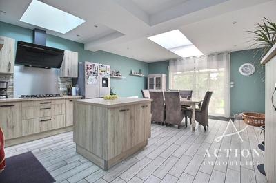 Maison - 128 m² - 5 pièces