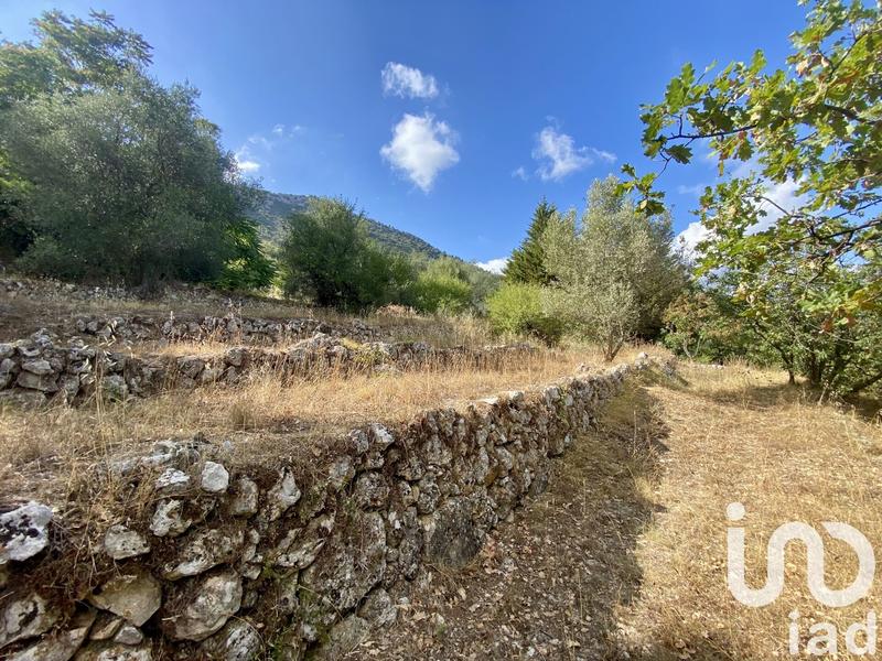 Maison - 332 m² - 7 pièces