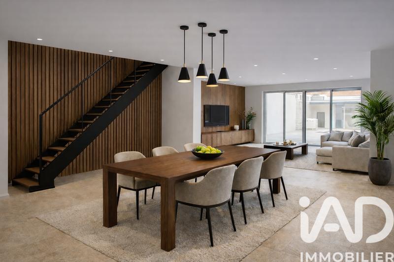 Maison - 257 m² - 8 pièces