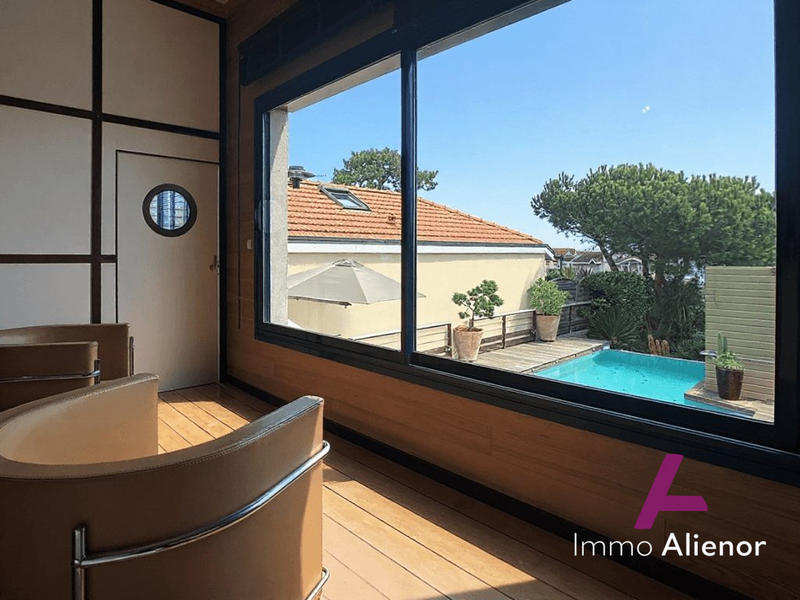 Maison contemporaine - 141 m² - 6 pièces