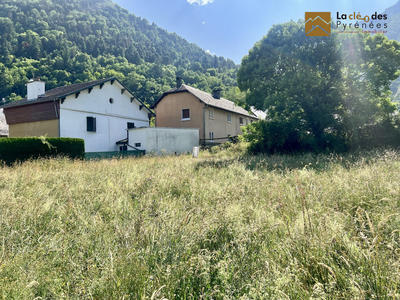 Terrain - 601 m²