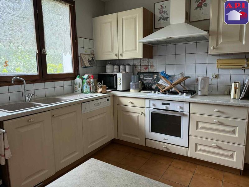 Maison - 136 m² - 6 pièces