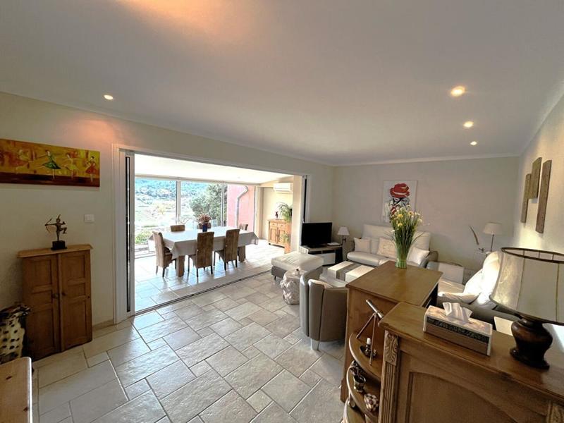 Villa - 155 m² - 5 pièces