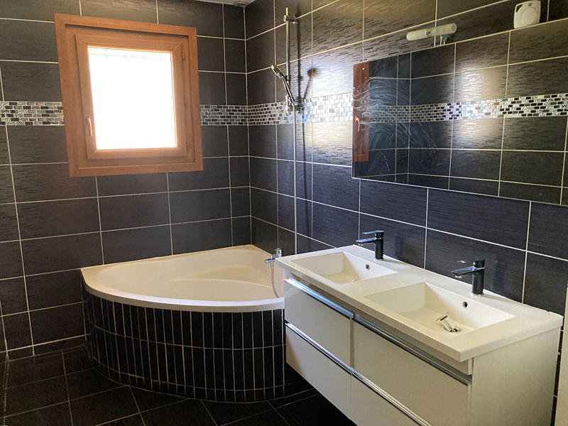 Maison - 138 m² - 5 pièces