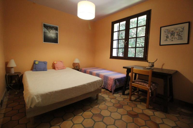 Maison - 94 m² - 5 pièces