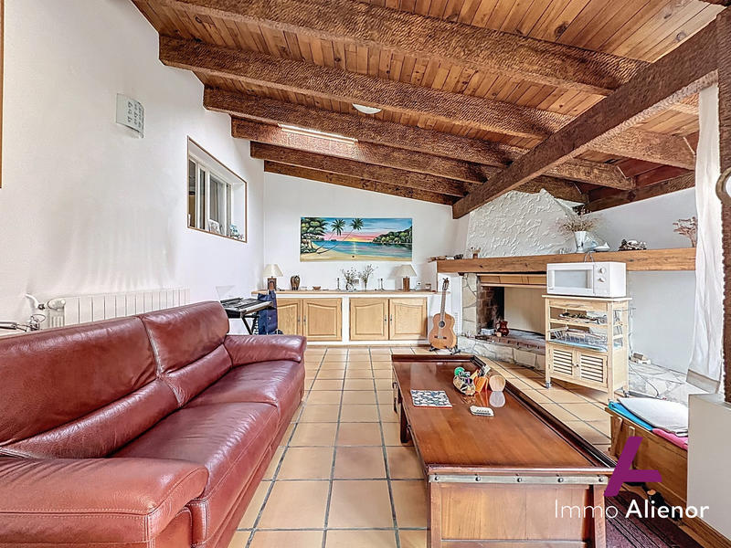 Maison - 120 m² - 5 pièces