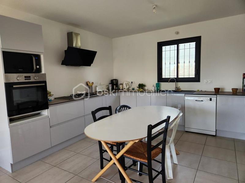 Maison - 175 m² - 8 pièces