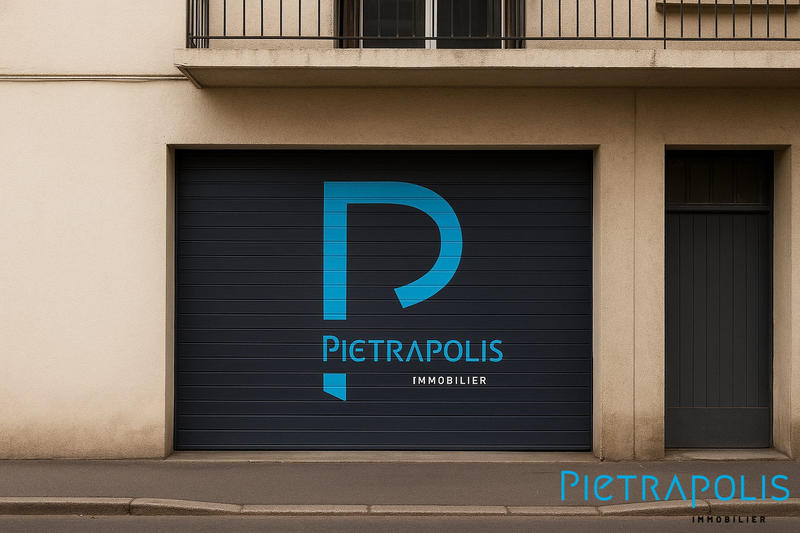 Parking / Garage - 13 m²