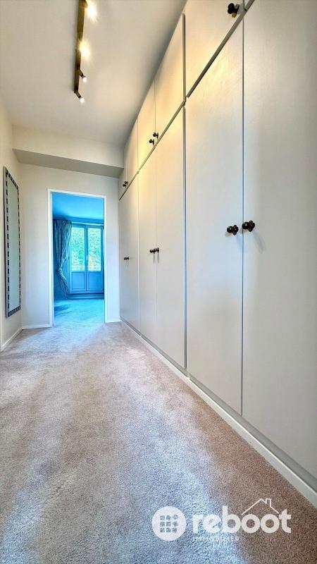 Duplex - 303 m² - 9 pièces