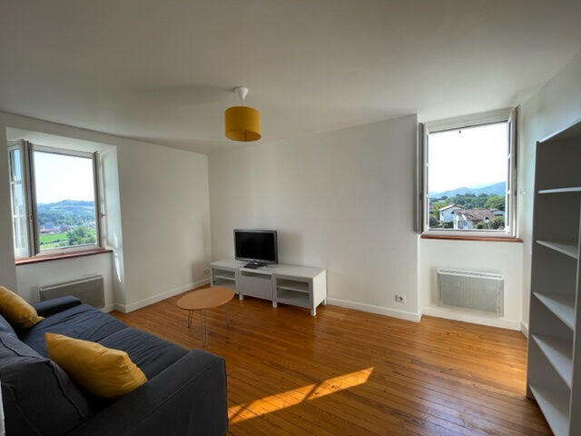 Maison - 80 m² - 6 pièces