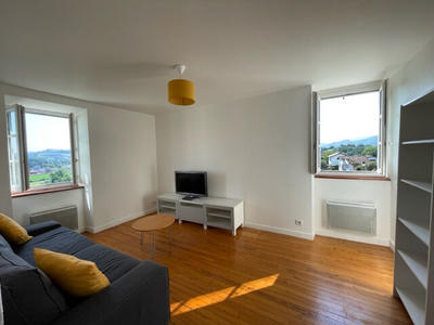 Maison - 80 m² - 6 pièces