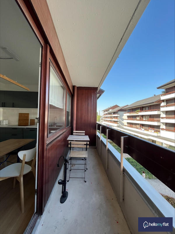 Appartement - 80 m² - 5 pièces