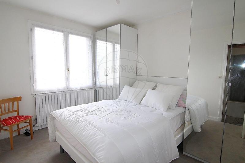 Maison - 155 m² - 10 pièces