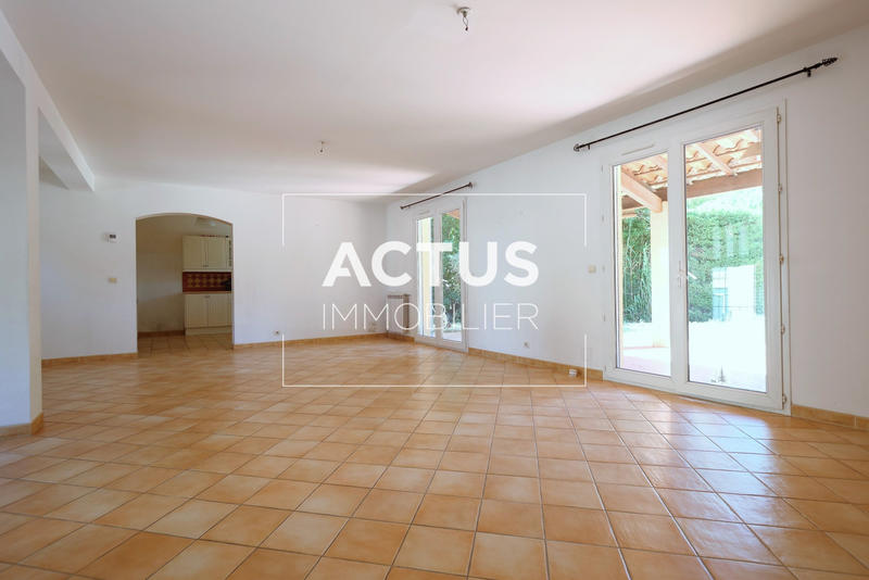 Maison - 148 m² - 6 pièces