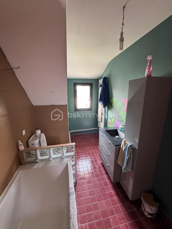 Pavillon - 168 m² - 7 pièces