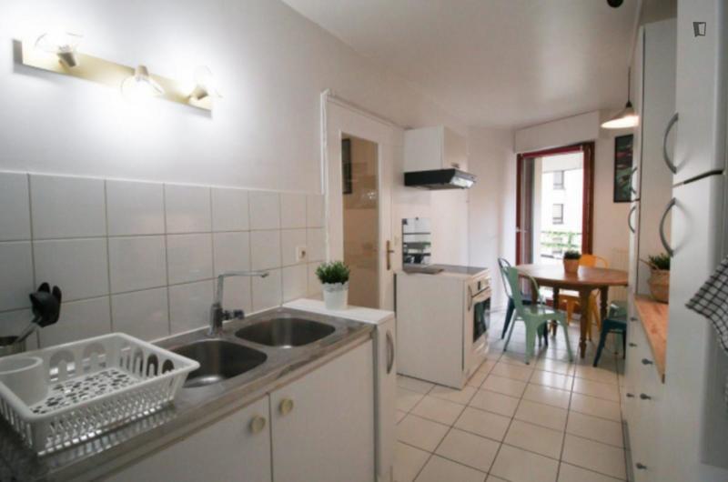 Chambre - 10 m² - 5 pièces