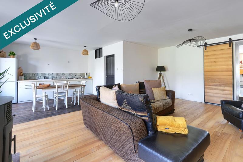 Maison - 233 m² - 10 pièces