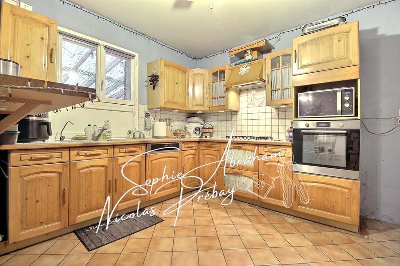 Maison - 76 m² - 4 pièces