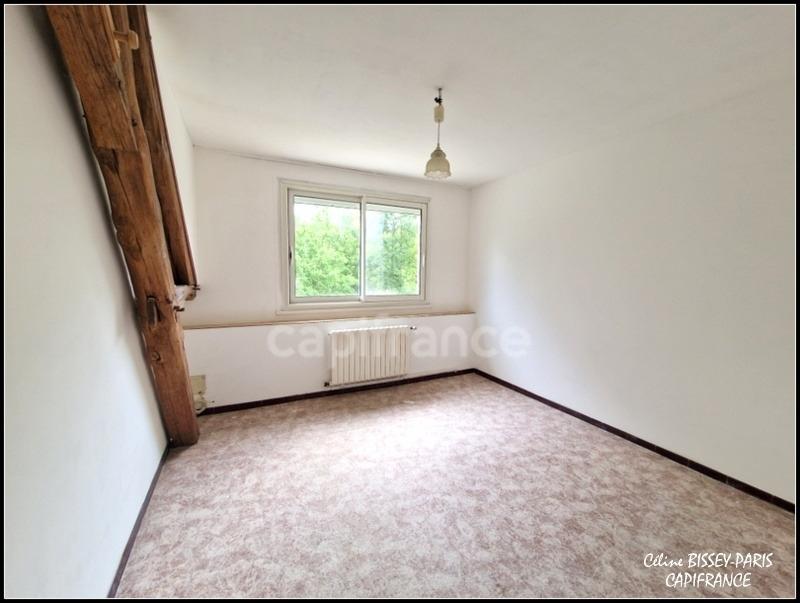 Maison - 245 m² - 8 pièces