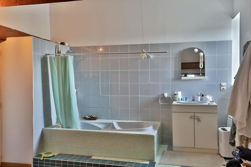 Appartement - 70 m² - 2 pièces