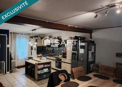 Maison - 110 m² - 5 pièces