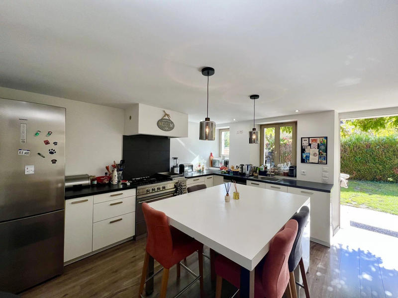 Maison - 172 m² - 6 pièces