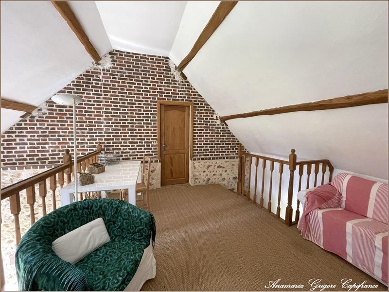 Maison - 242 m² - 8 pièces