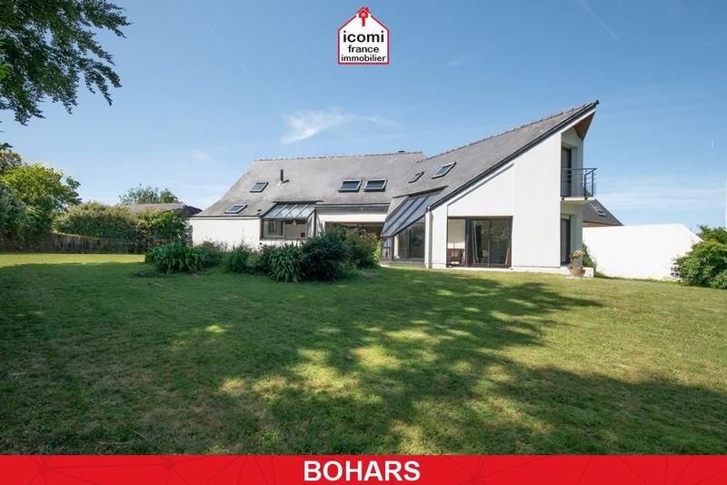 Maison - 200 m² - 6 pièces