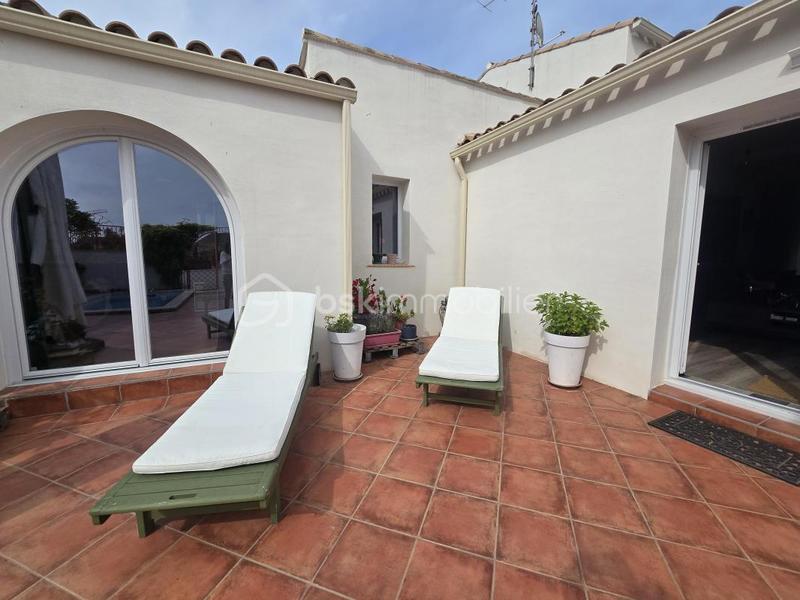 Maison - 200 m² - 6 pièces