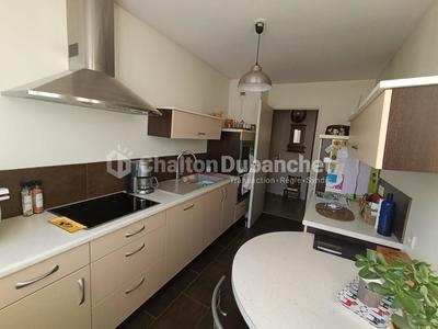Appartement - 82 m² - 4 pièces