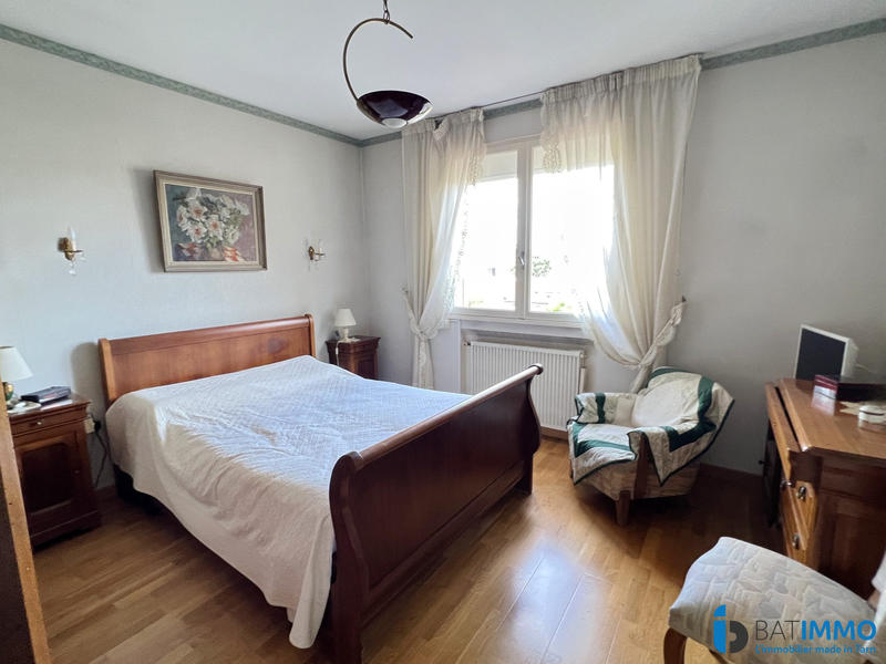 Maison - 102 m² - 4 pièces