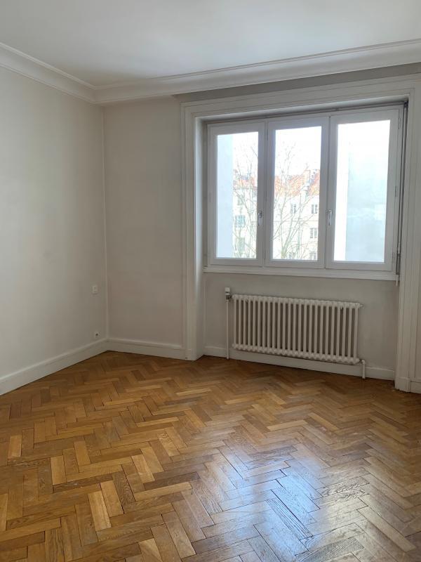 Appartement - 120 m² - 5 pièces
