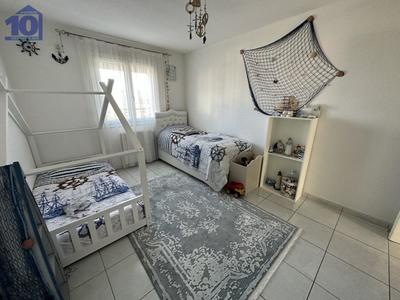 Maison - 175 m² - 8 pièces