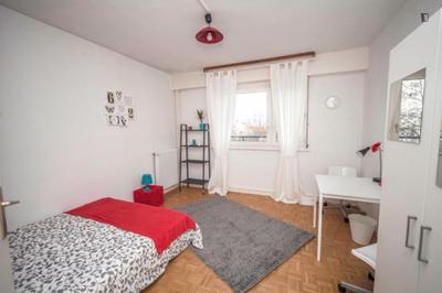 Chambre - 15 m² - 4 pièces