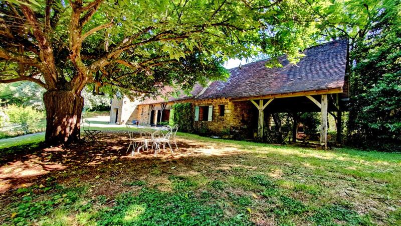 Maison - 221 m² - 5 pièces