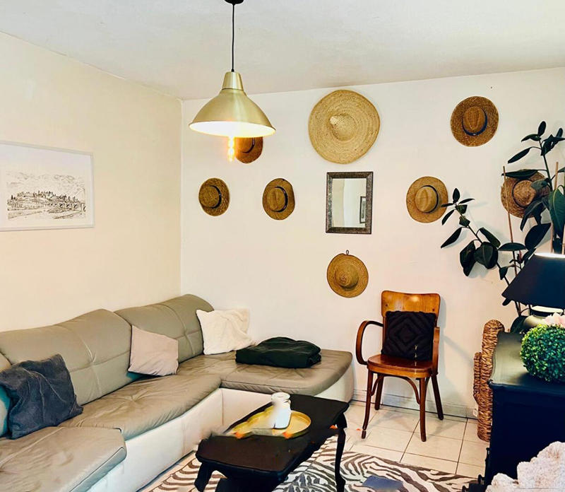 Maison - 250 m² - 10 pièces