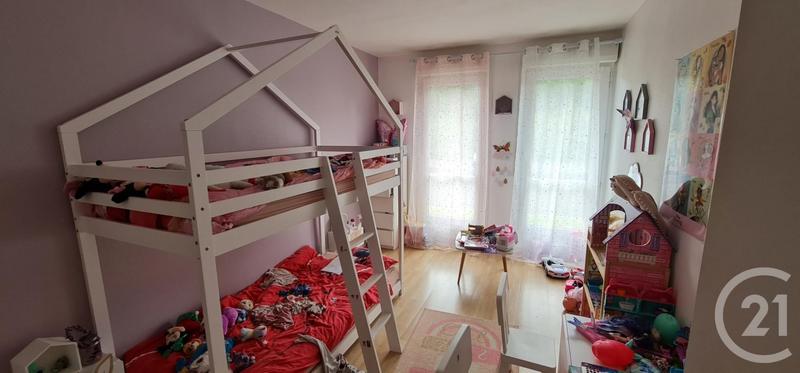 Appartement - 95 m² - 4 pièces