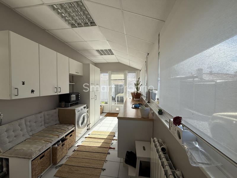 Maison - 98 m² - 4 pièces